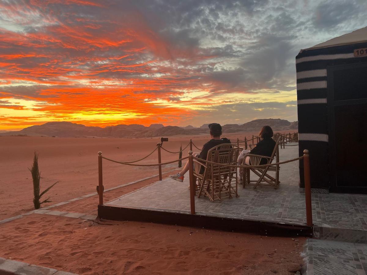 Wadi Rum Desert Adventures מראה חיצוני תמונה
