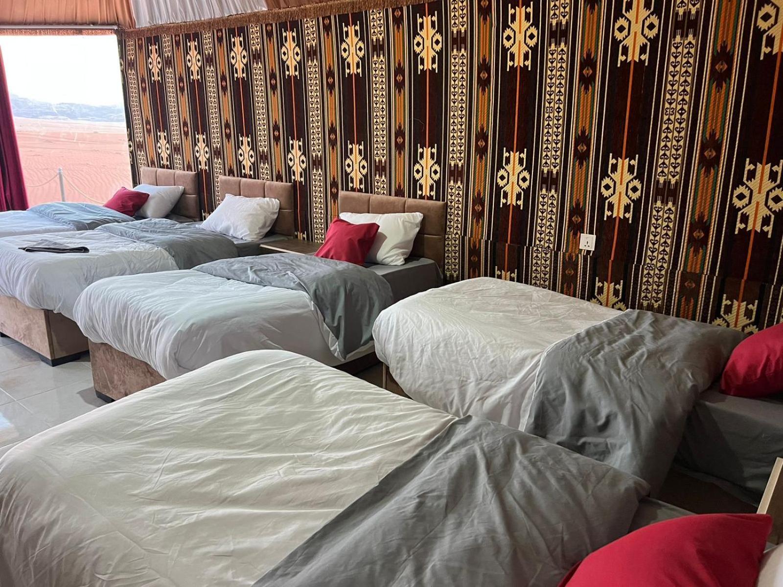 Wadi Rum Desert Adventures מראה חיצוני תמונה