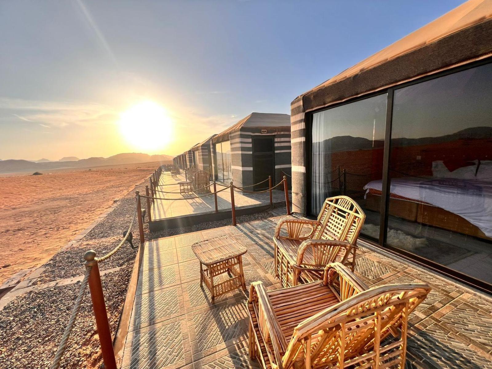 Wadi Rum Desert Adventures מראה חיצוני תמונה