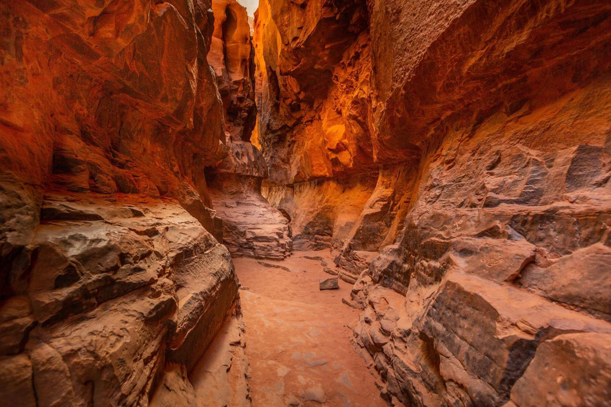 Wadi Rum Desert Adventures מראה חיצוני תמונה